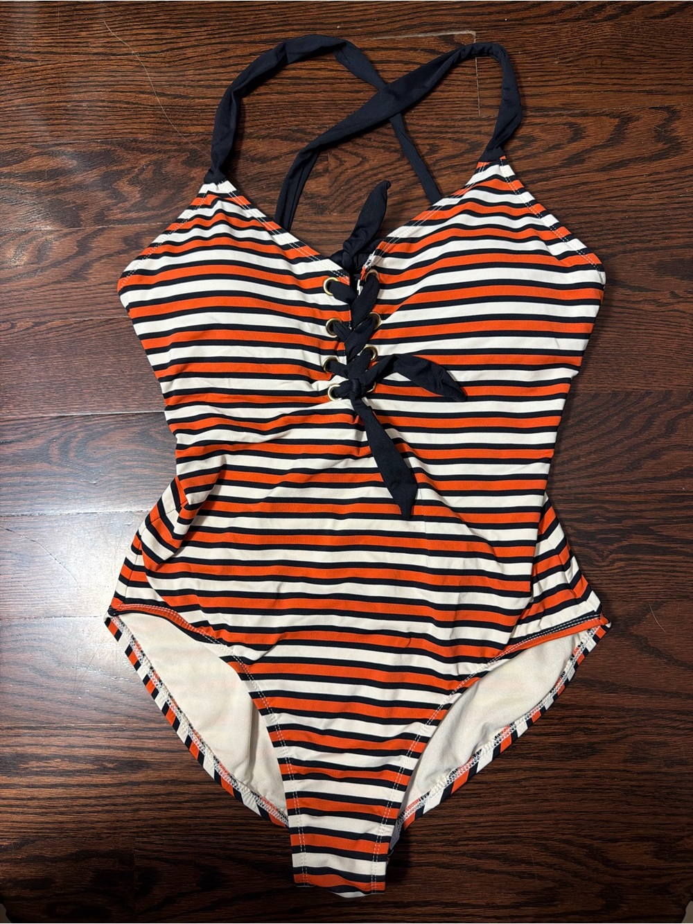 Anne Cole Signature swimsuit in US size 10 Striped One-Piece Swimsuit